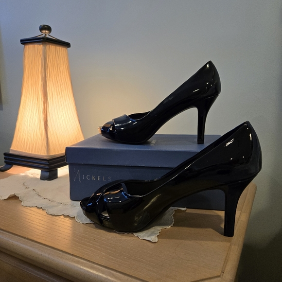 Nickels Black Patent Peep-Toe Heels – Size 10 – 3.5" Heel - Picture 15 of 16